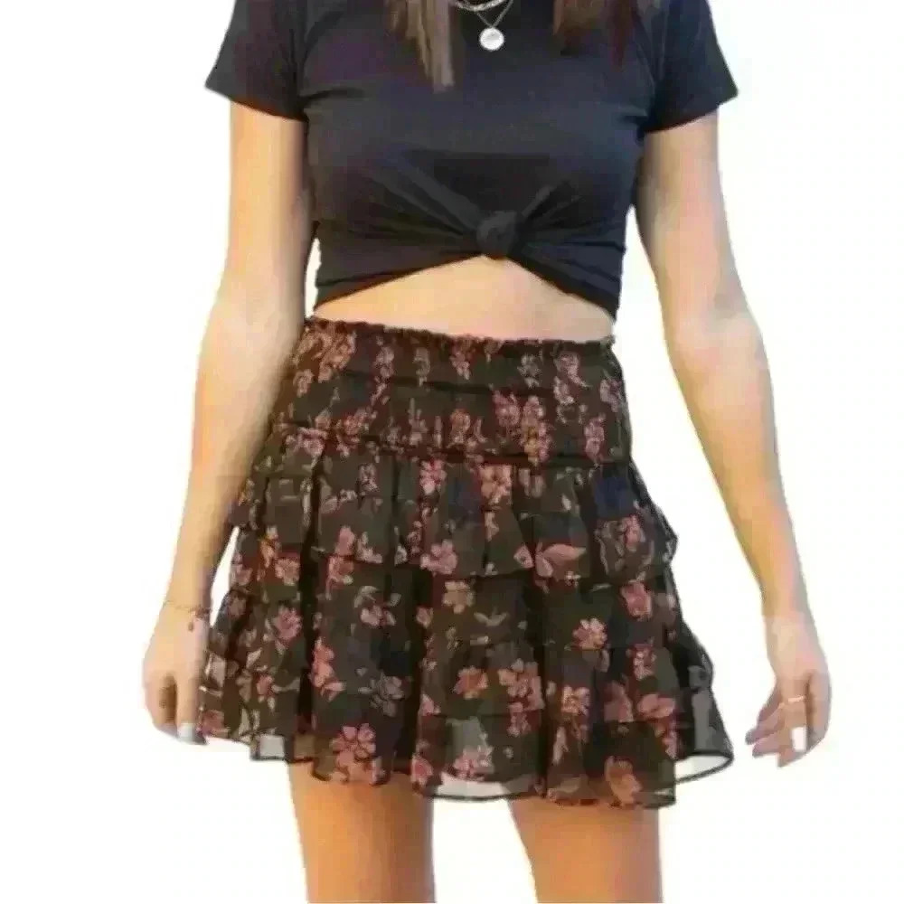 Olivaceous Women’s Seasons Change Ruffled Tiered Smocked Floral Mini Skirt Small